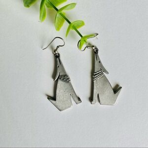 Vintage Pewter Southwestern Howling Wolf Earrings